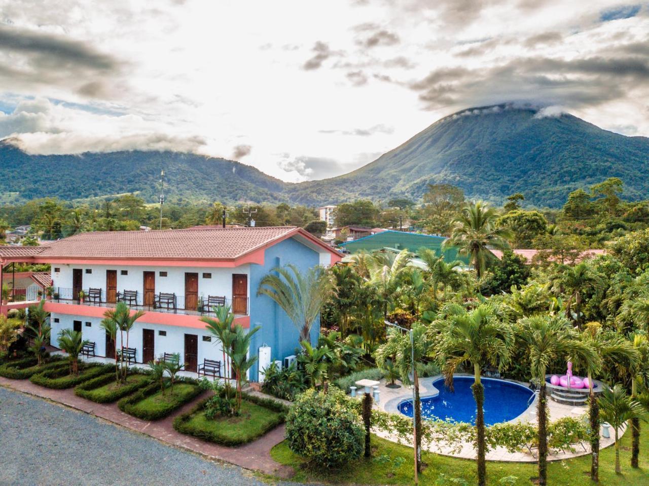 Hotel Vista Del Cerro La Fortuna 외부 사진