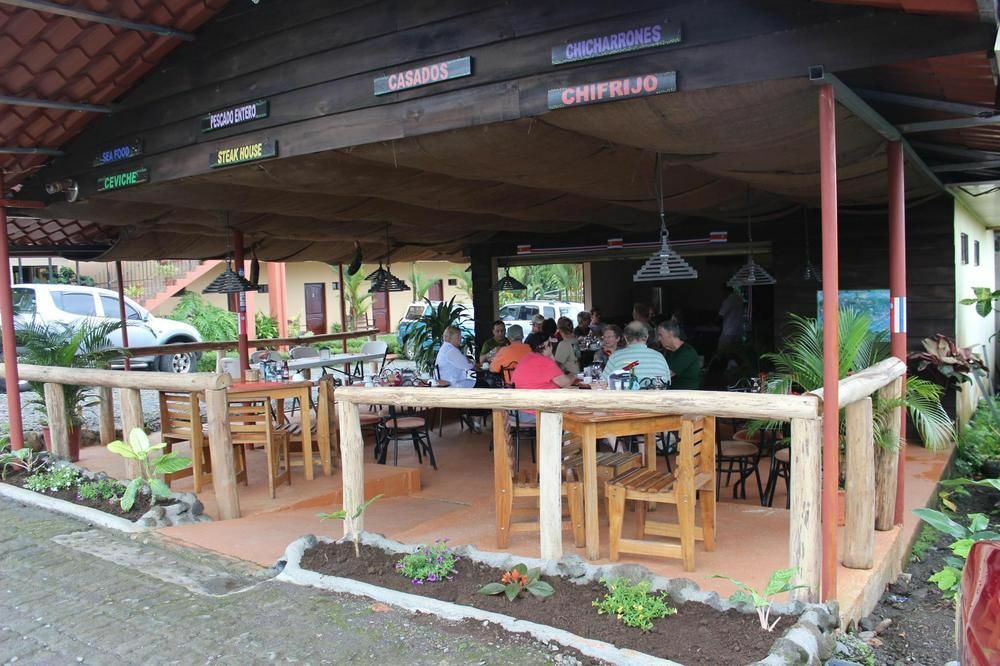 Hotel Vista Del Cerro La Fortuna 외부 사진